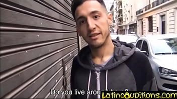 Играть Натуральная латиноамериканка сосет хуй за деньги - latinoauditions.com