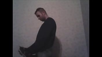 Odtwórz Ostatnie porno zrobione na wsi we Francji... przez geja-amerykańskiego korepetytora, wiosna 2012