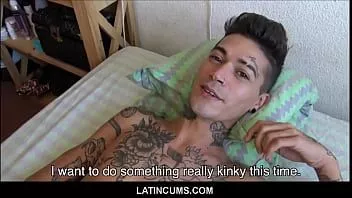 play Muda bertato latino twink boy kendro kacau oleh pria lurus untuk uang