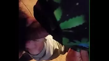 Jouer C'est moi mon nom est daniel love faisant des vidéos porno exhibant pour vous tous