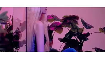 Reproducir [mv] / (loona/jinsoul) "cantando bajo la lluvia"