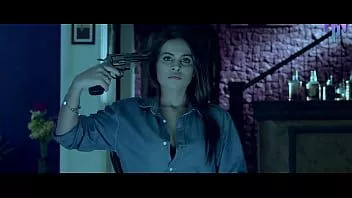 play बड़े स्तन के साथ सौतेली माँ मेरे चोट का इलाज करती है -