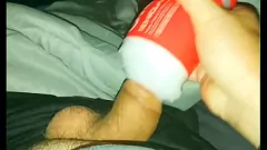 Reproduzir O pau grande de Cory Bernstein prende um enorme gozada sobre brinquedos sexuais - fita gay de celebridade masculina e obscena
