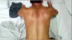 Reproduzir Goiano Submisso Faz Boquete Fácil na Festa do Carnaval e Leva ao Motel para Ação Intensa de Anal e Garganta Profunda